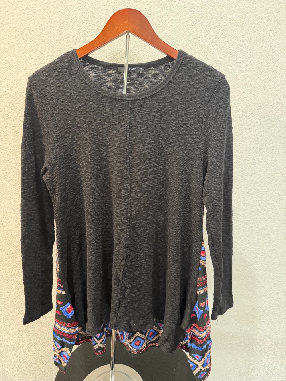 Max Jeans Black Long-Sleeve Top with Colorful Geometric Hem
